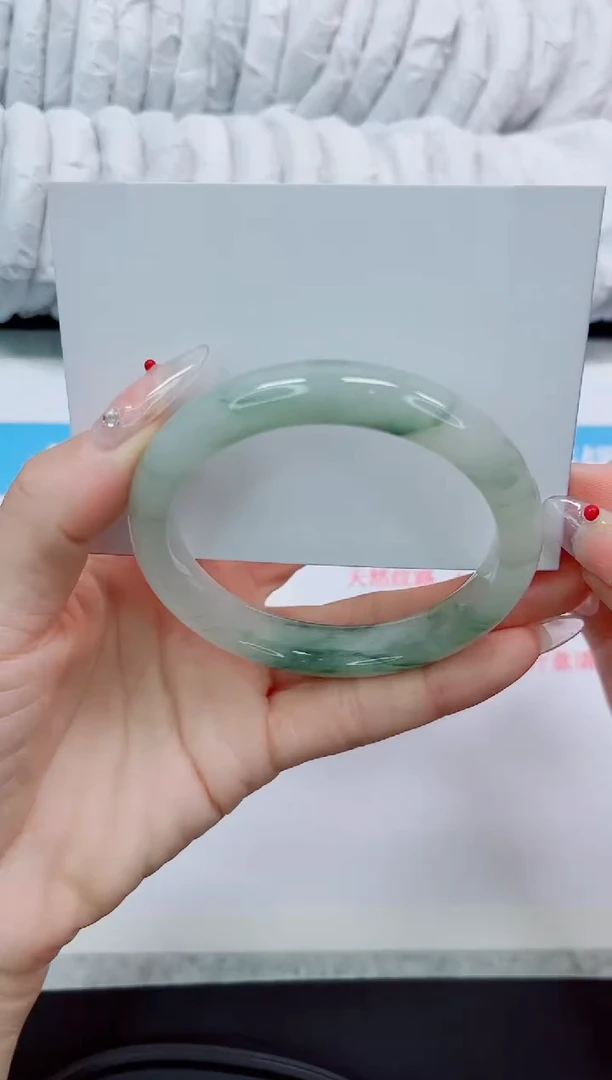 石英质玉手镯未镶嵌27/57