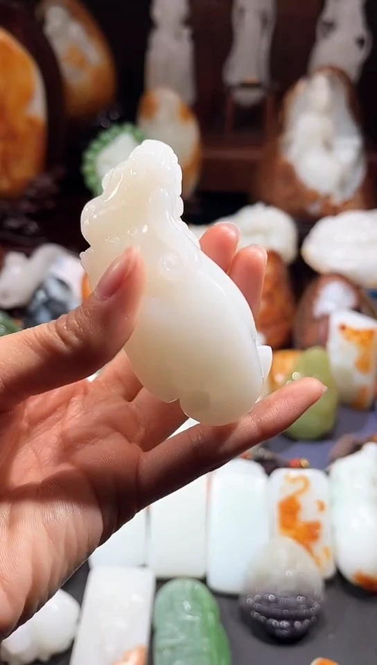 未镶嵌和田玉把件精品