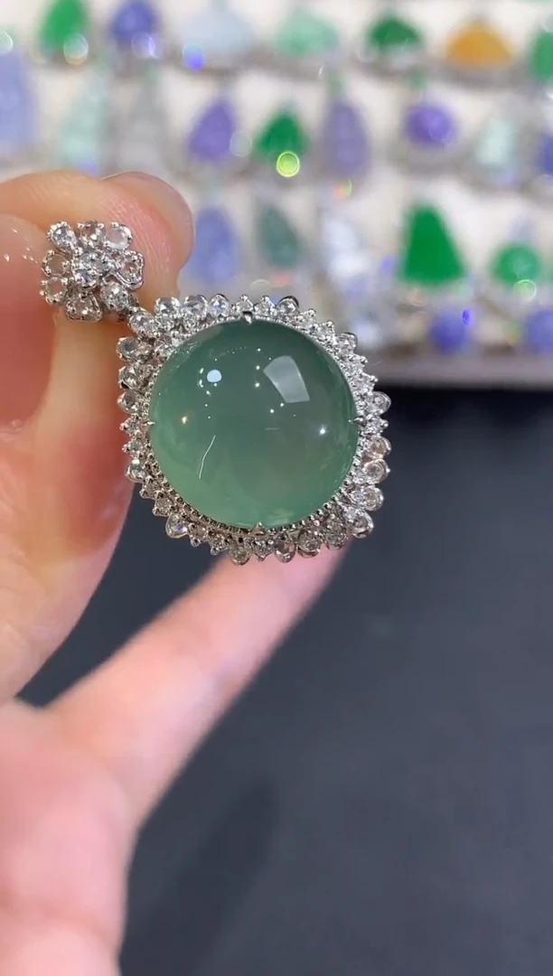 吊坠(不含链)18K金镶嵌翡翠a80