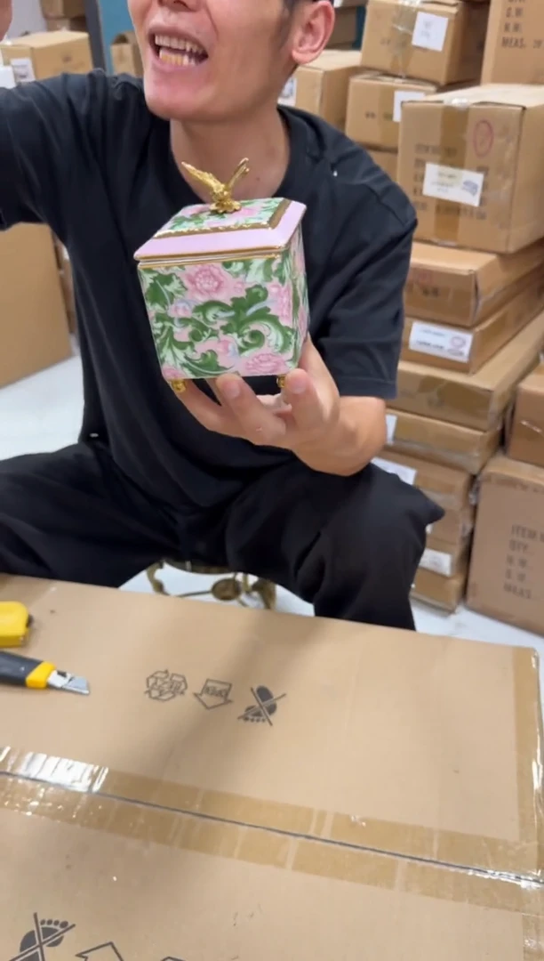 黄铜黛姿家居装饰品摆件