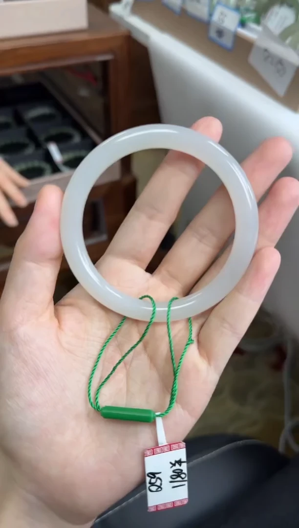 未镶嵌手镯和田玉58