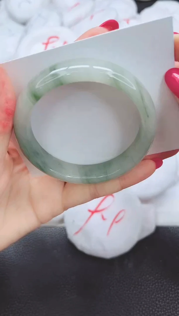 未镶嵌手镯石英质玉141-54.8