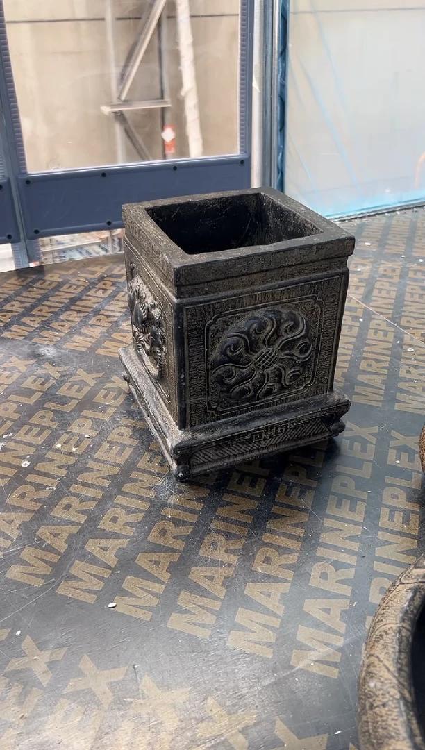 陶土丨两个虎头方墩