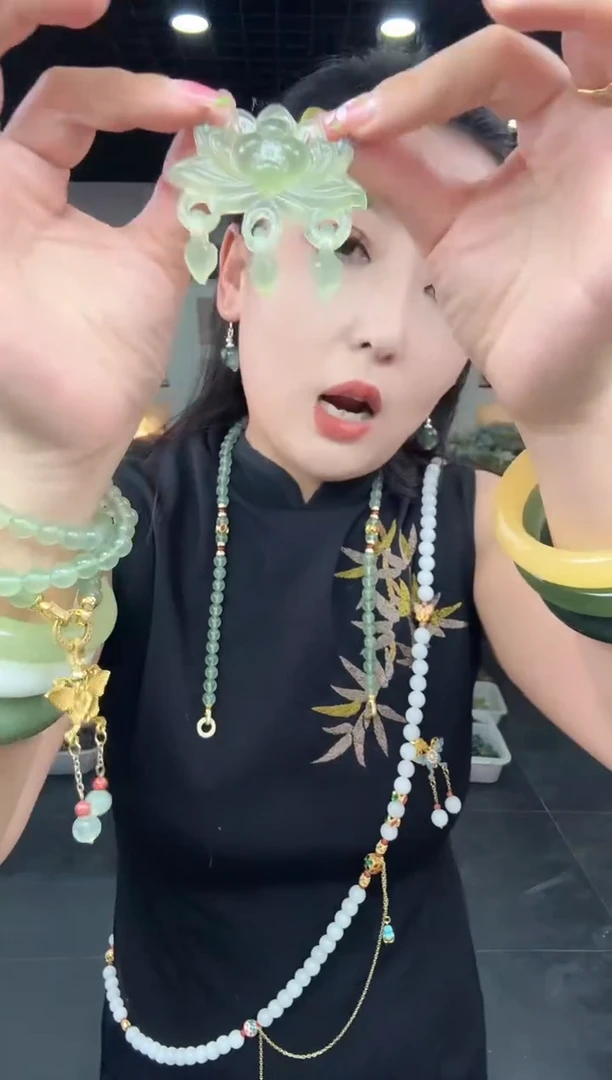 岫玉未镶嵌颈饰三环-莲花鬼工环【万能扣】