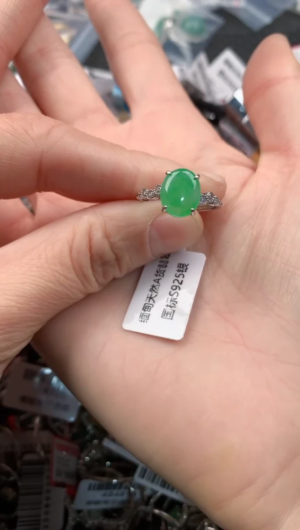 银S925镶嵌戒指翡翠2            4