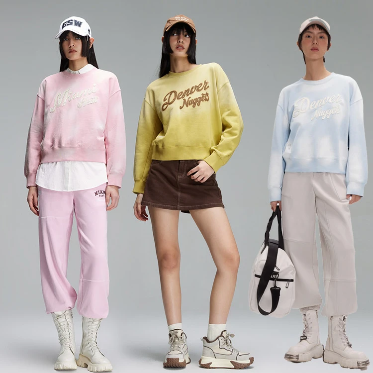 【辛小北专属】ONLY新款NBA联名宽松扎染圆领短款卫衣女|12419S020