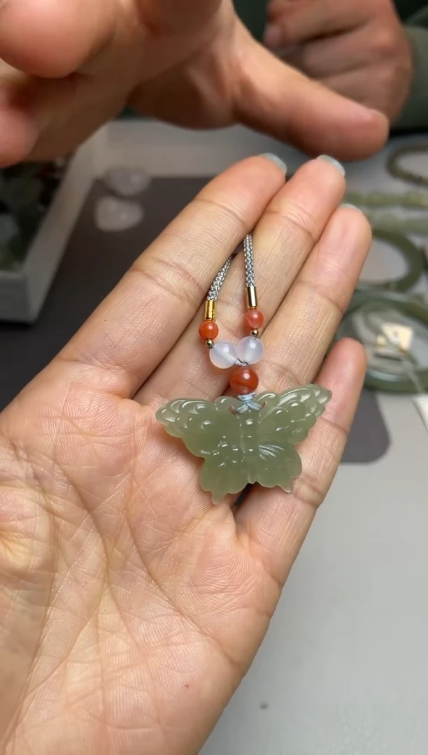 【闪购商品】和田玉颈饰未镶嵌1