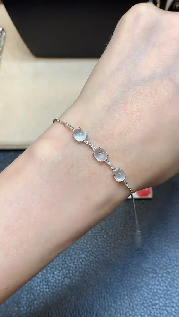 18K金镶嵌手链翡翠【无鉴赏期】蛋面【无服务费