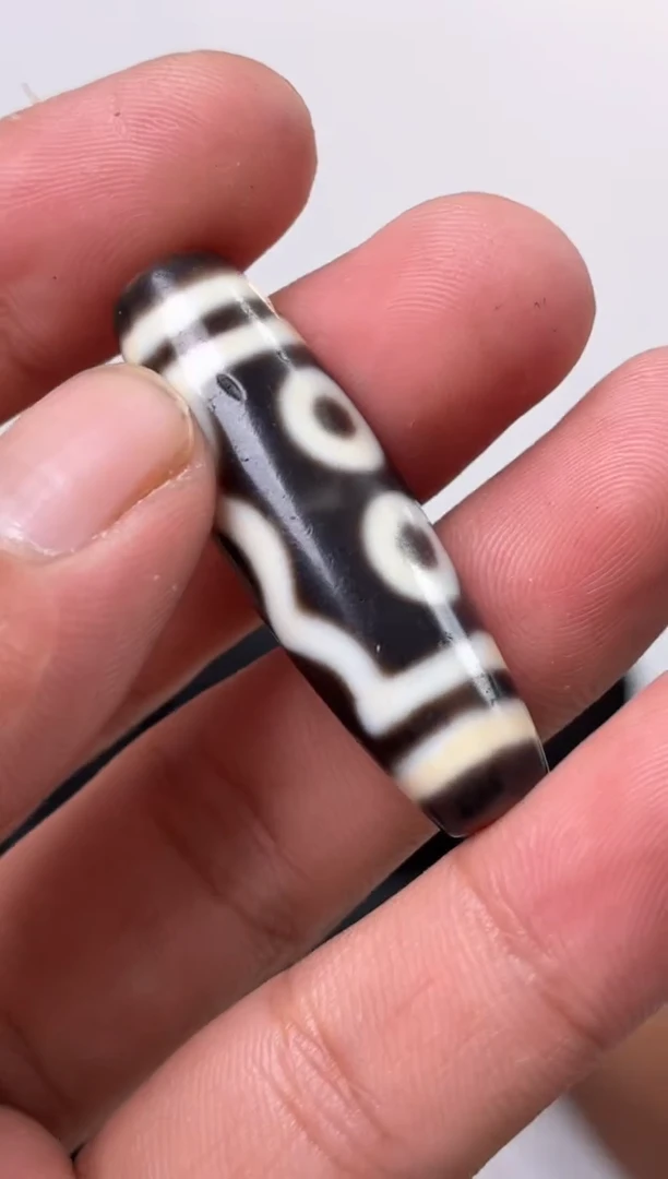 未镶嵌项链玛瑙/玉髓噶玛珠宝