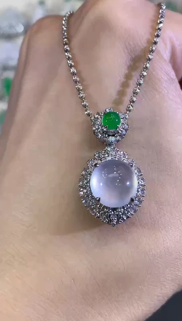 吊坠(不含链)18K金镶嵌翡翠B236