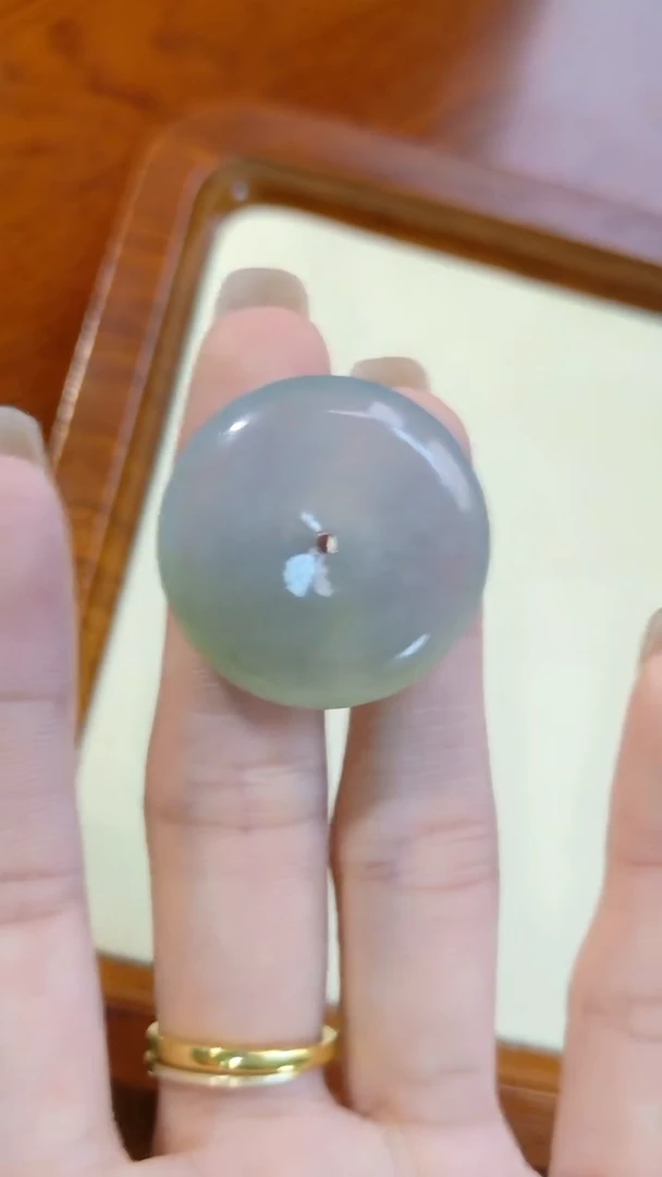 翡翠未镶嵌颈饰吊坠