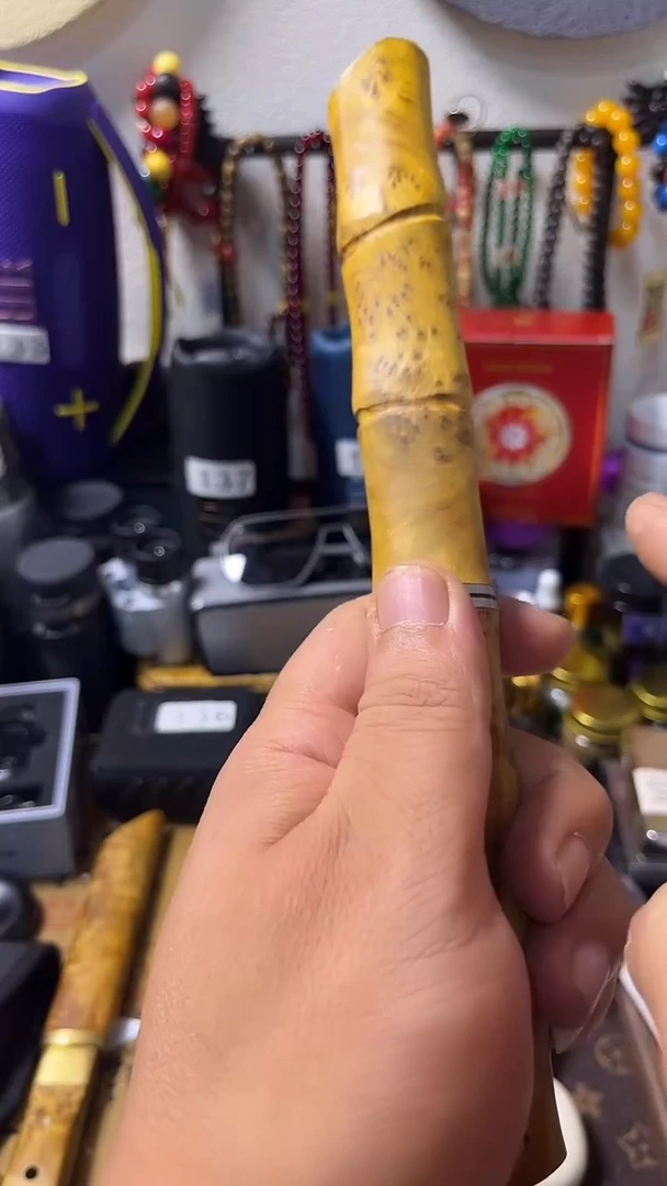瓷片闪购商品 如图所示