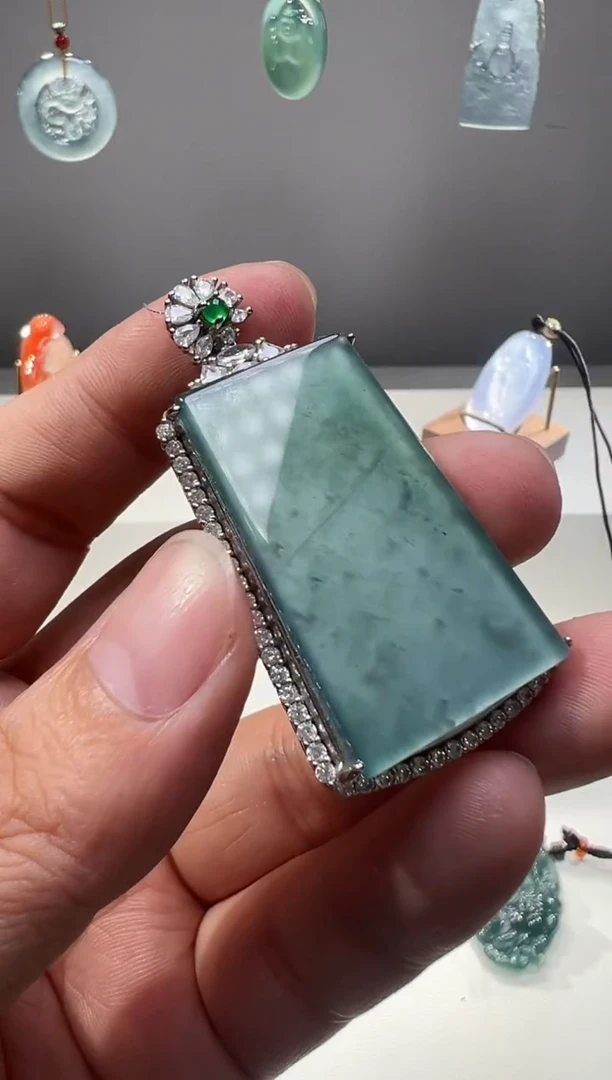 吊坠(不含链)未镶嵌翡翠无事牌