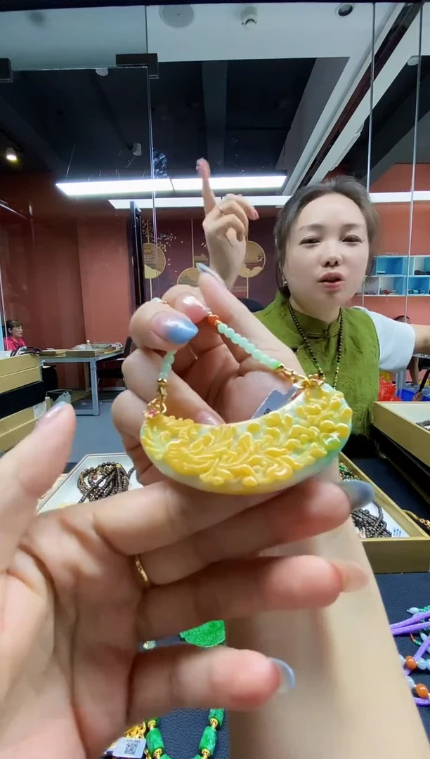 颈饰未镶嵌翡翠翡翠吊坠
