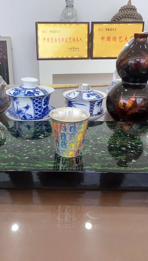 何赋森甄选——千佛陶瓷银杯