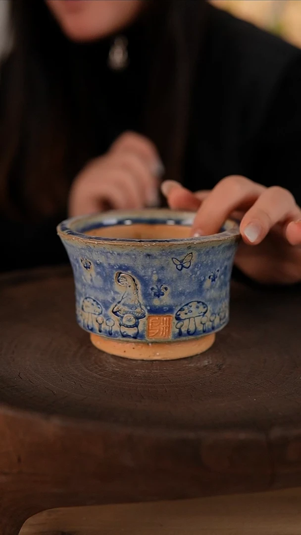 【闪购商品】红陶1-18-305默认有瑕口8.5