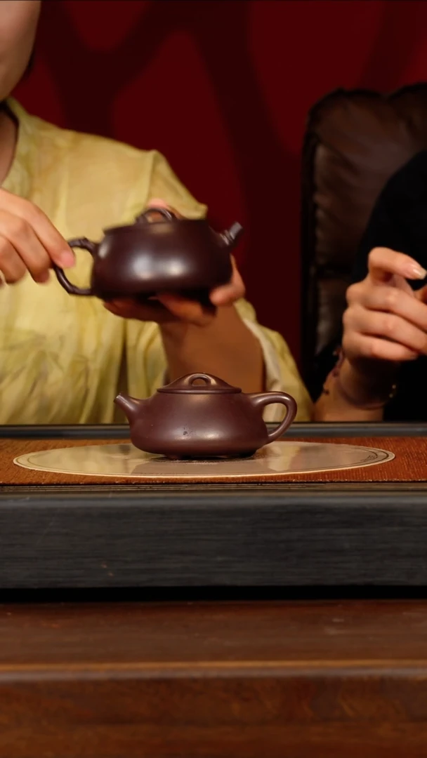 茶壶紫砂宜兴紫砂WJ 黑墩头 石瓢