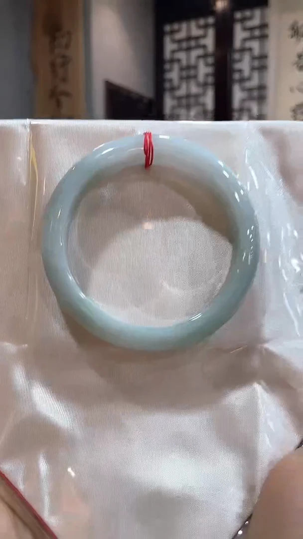 未镶嵌手镯翡翠55
