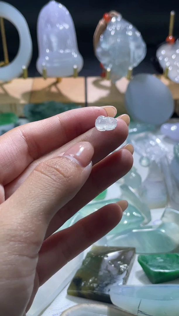 未镶嵌定制翡翠金蟾