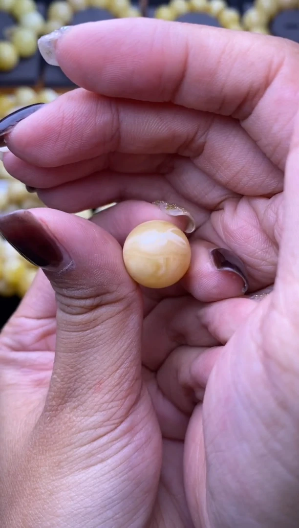 琥珀未镶嵌珠宝奇石大小姐珠宝51