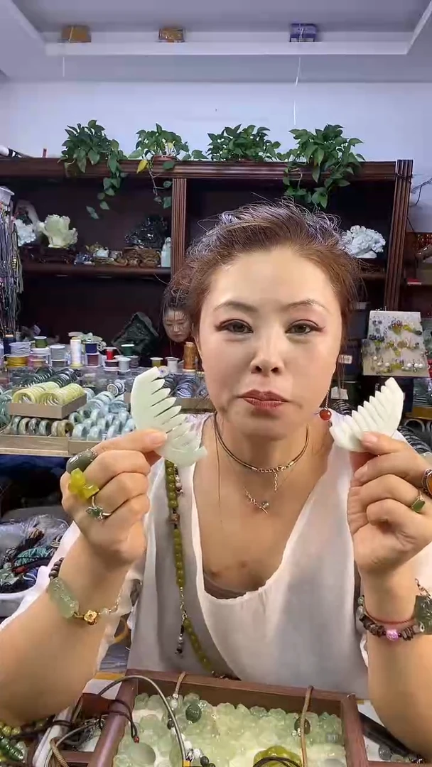 未镶嵌蛇纹石玉梳子多样性随机发一