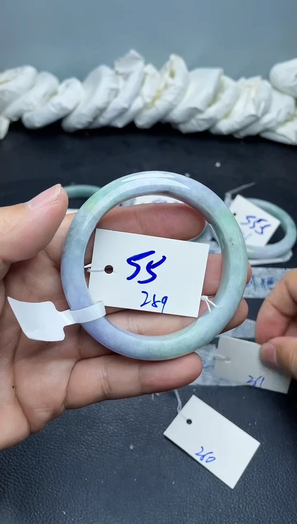 未镶嵌手镯翡翠259
