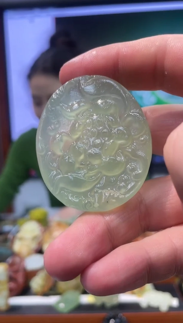 【闪购商品】岫玉吊坠未镶嵌·多样性发货*拍一发