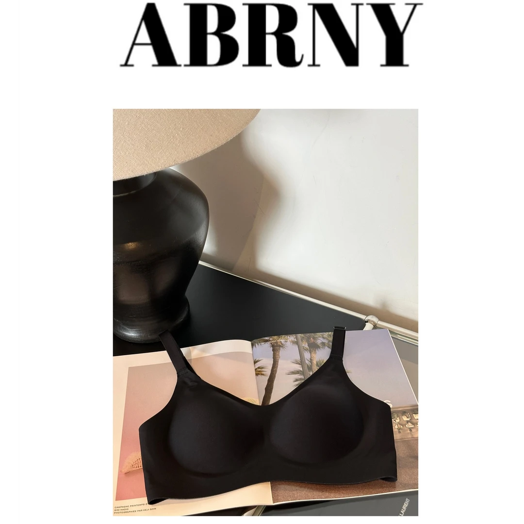 许小黑【果冻内衣】亲肤Q弹舒适内搭无痕运动内衣美背5510