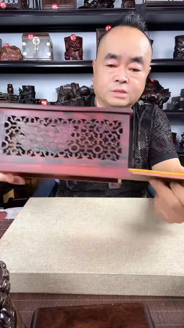 木166老李红木工艺品