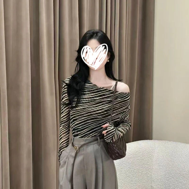 【朱朱家高定】设计感斑马纹长袖T恤女2025秋季新款打底衫上衣8487