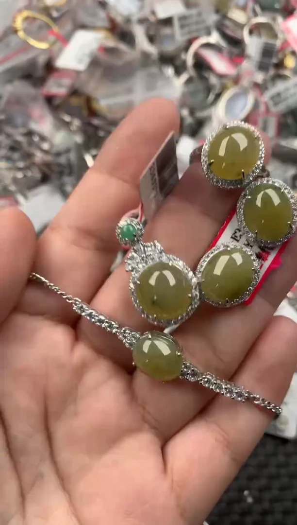 银S925镶嵌戒指翡翠666666   6