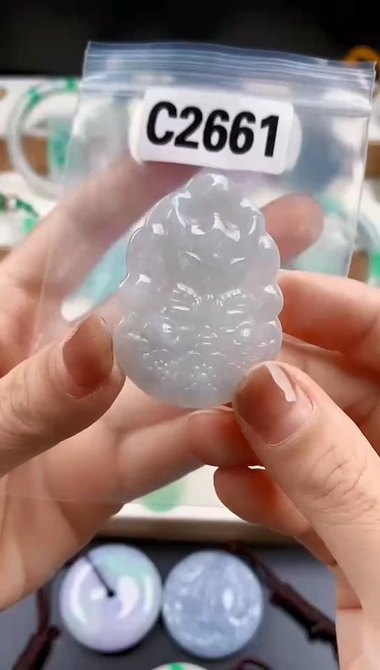 颈饰未镶嵌翡翠天然翡翠吊坠挂件
