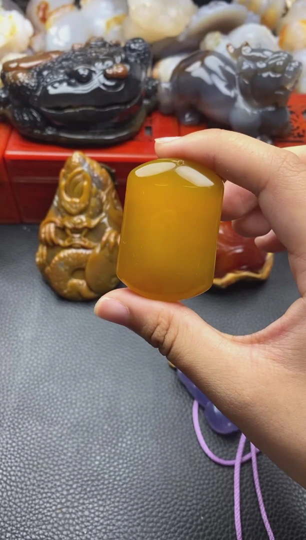 玛瑙/玉髓挂件未镶嵌小*00