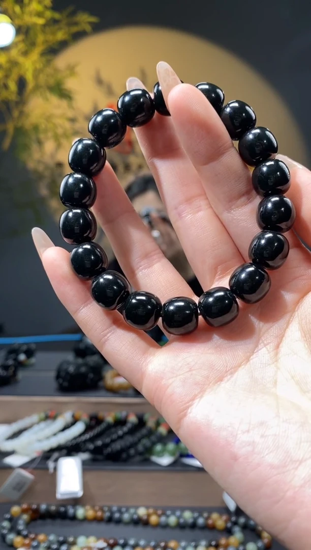 【闪购商品】和田玉1未镶嵌12mm塔青手串