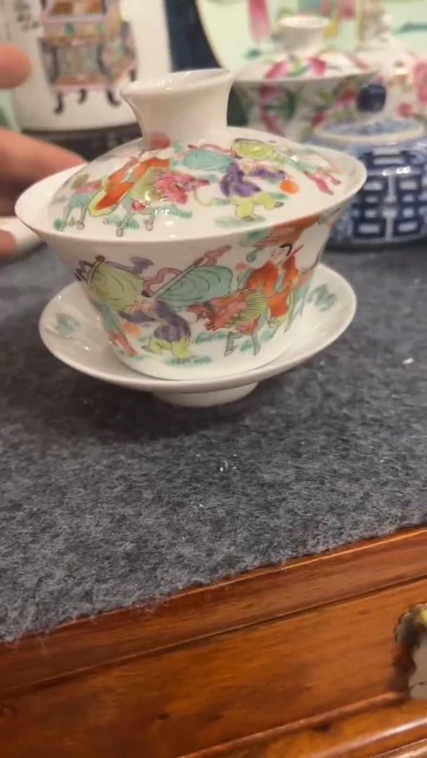 摆件瓷摆件瓷摆件麒麟送子三彩盖碗