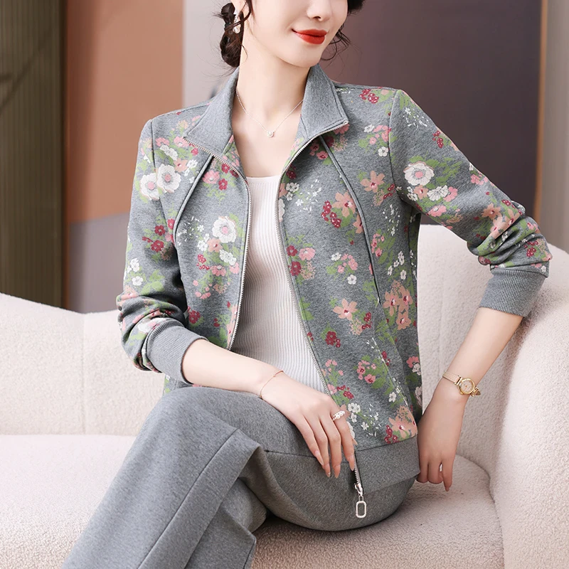 时尚妈妈休闲春秋季套装2025外套春秋季新款中老年洋气减龄两件套