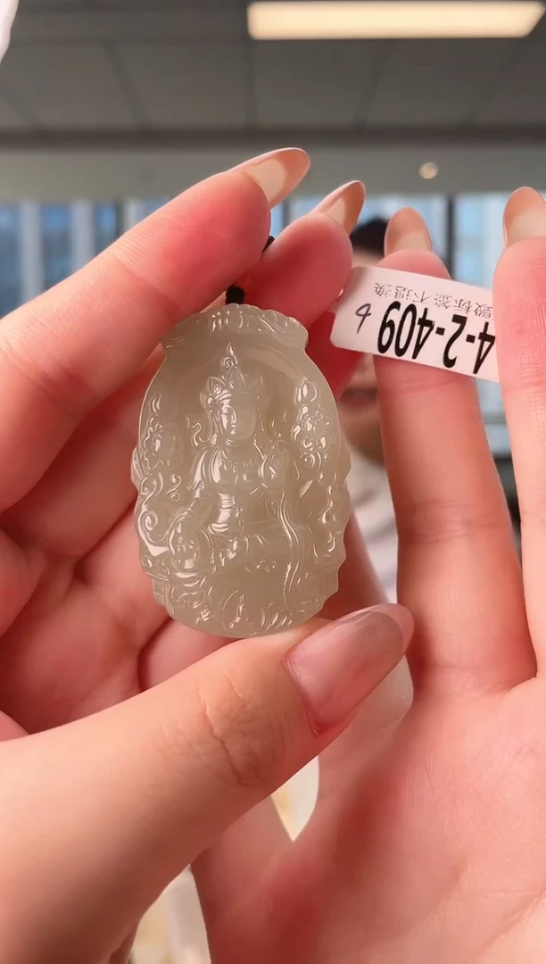 颈饰未镶嵌和田玉观音牌 409