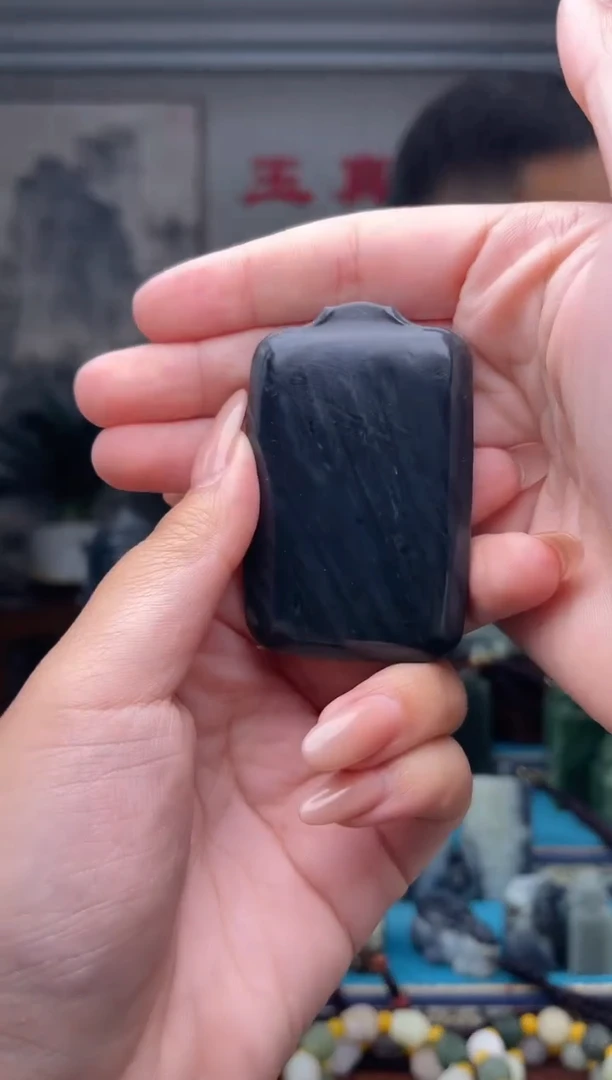 未镶嵌和田玉挂件1