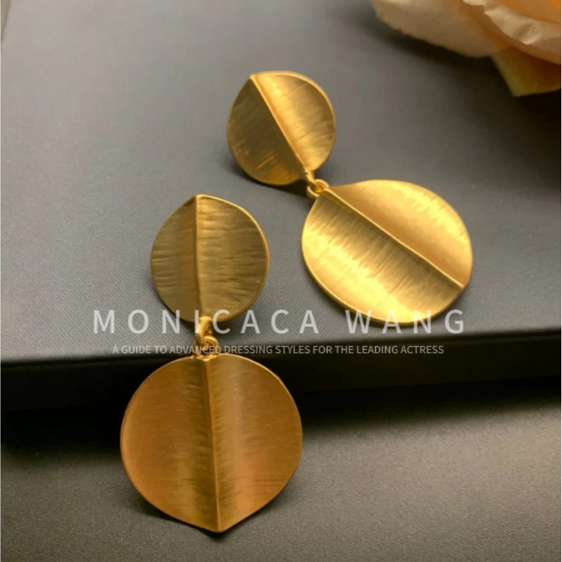 铜合金耳饰 【莫妮卡卡】法式复古风流行复古款椭圆耳饰ES0351