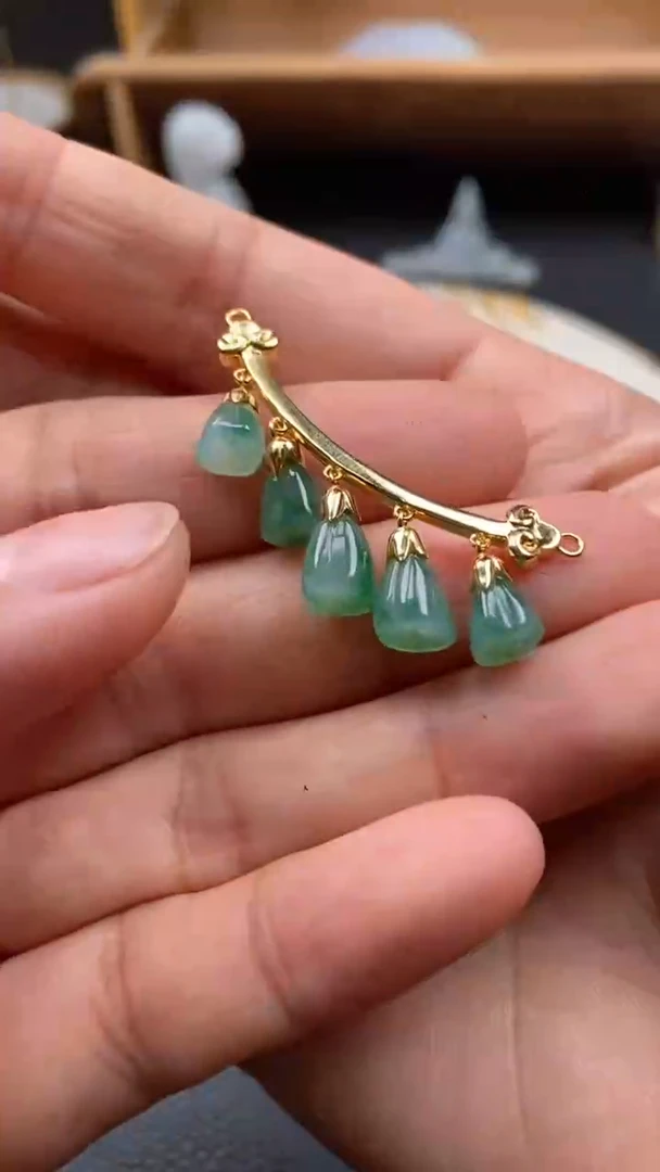 【闪购商品】翡翠颈饰未镶嵌镶嵌万能扣23611