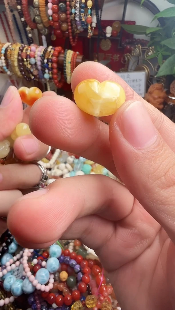 裸石蜜蜡未镶嵌谁*一物一件）003697