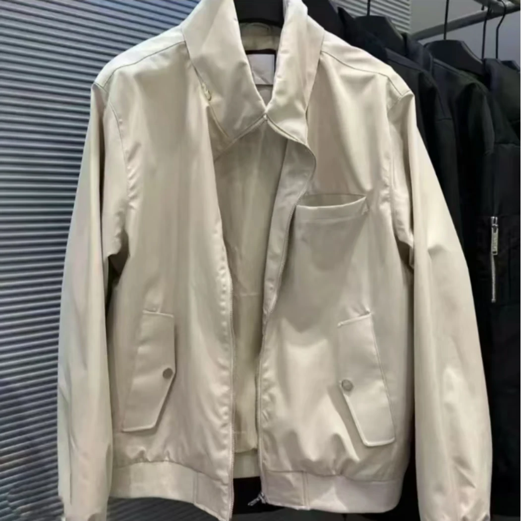 男士简约时尚隐藏帽子外套