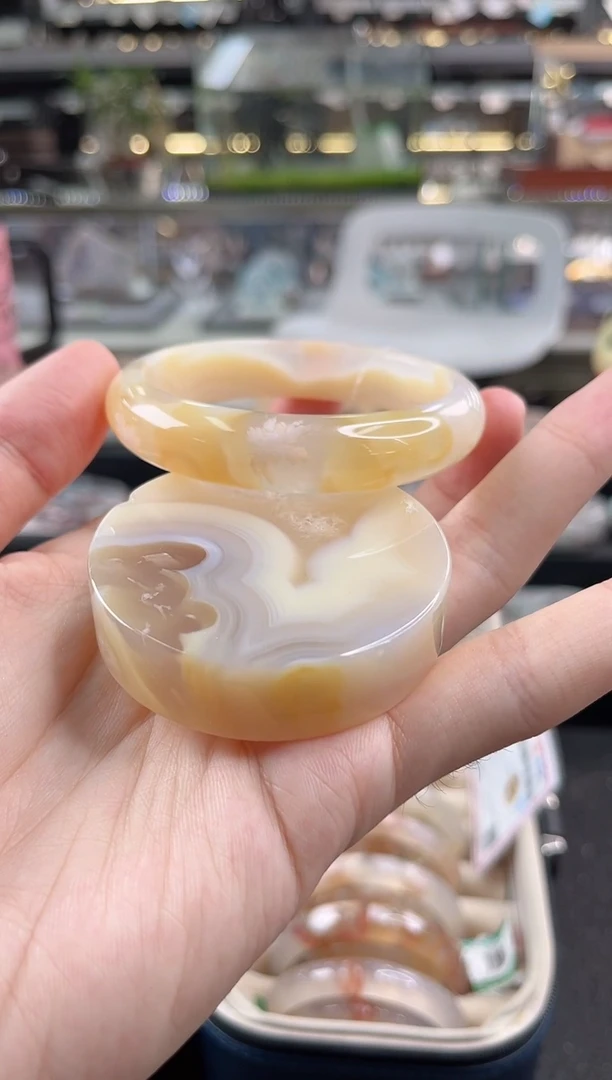 未镶嵌手镯石英质玉59圈口 （赠品镯心）393896