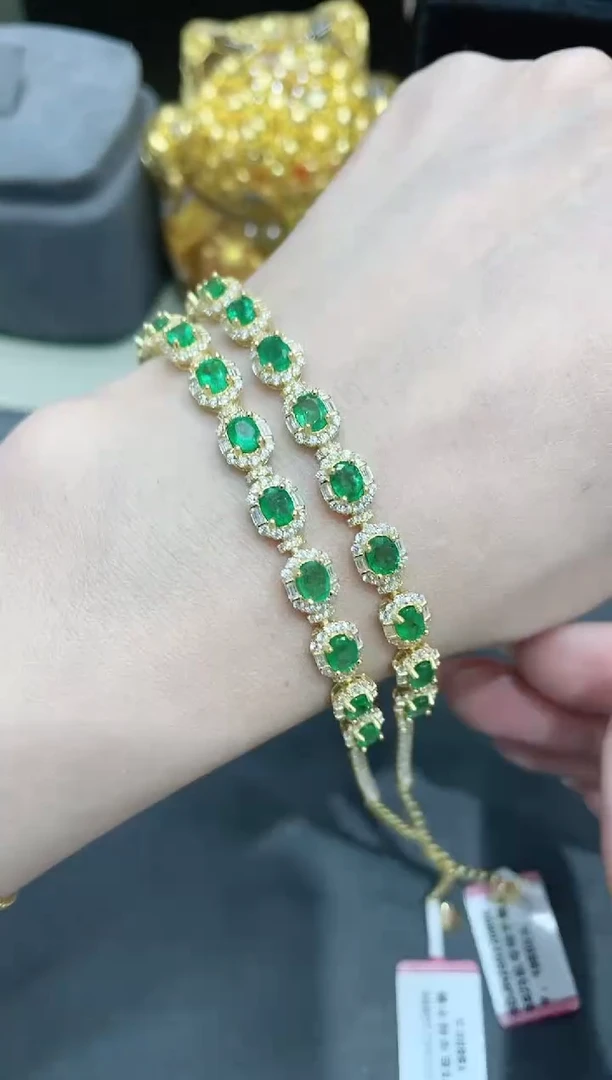 S925银镶嵌祖母绿手链 多样性发其一