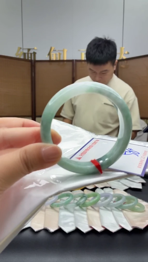 未镶嵌手镯翡翠1111111111