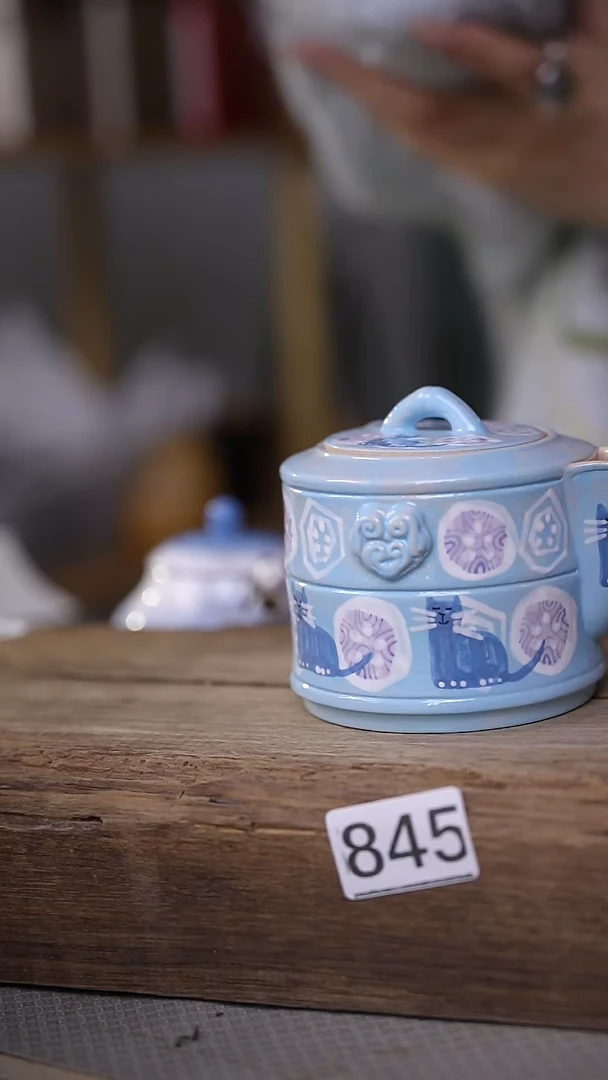 【闪购商品】瓷片中国美院设计师 小吴 款/ 宝瓶