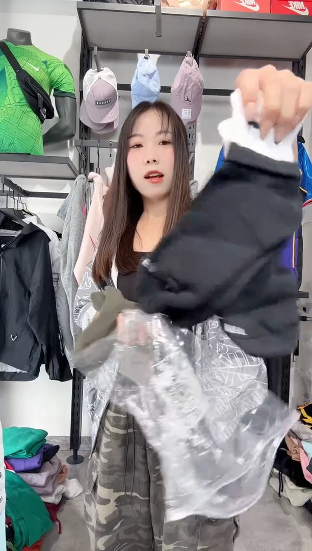 1507编码 瑕疵款直播间过款为准 尺码