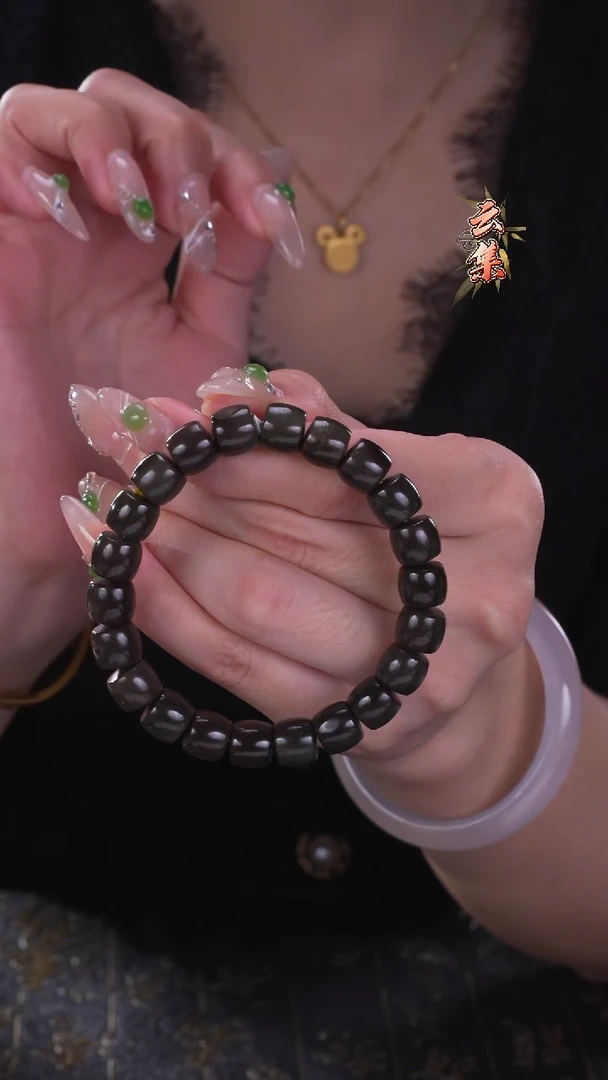 颈饰未镶嵌和田玉拍一发一 所见即所得