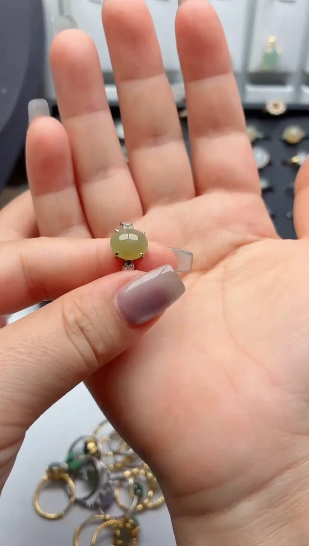 银S925镶嵌戒指翡翠.