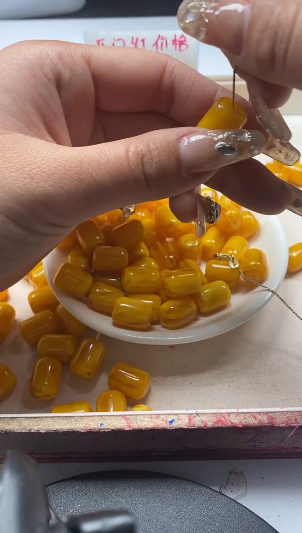 【闪购商品】蜜蜡颈饰未镶嵌w103蜜蜡白花蜡直切桶珠*4个